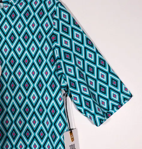 NWT Tail White Label Imperial Diamond Golf Tee Size Medium Blue