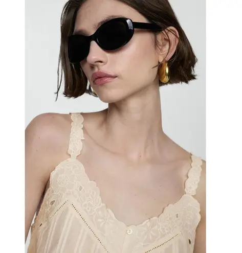 NEW MNG Cream Floral Lace Embroidered Sleeveless Cami Tank Blouse Top Size S White