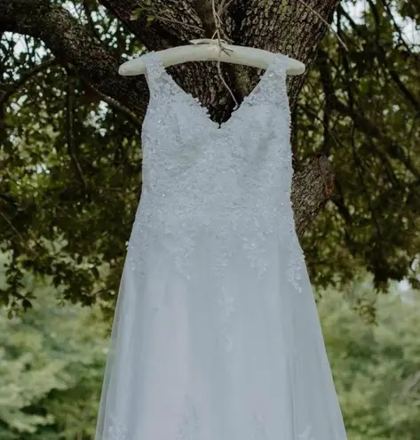 Wedding Dress White Size 8