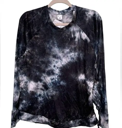 Hello Mello Navy Dye the Limit Top with Pouch Size Medium NWT Blue