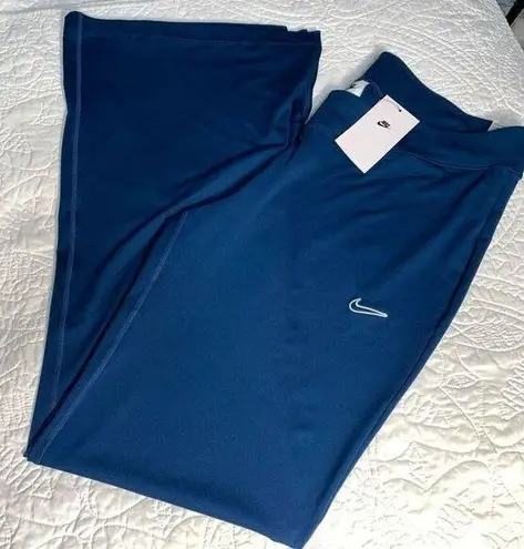 Nike  tight fit mid rise open ankle Dark teal pant size xxl