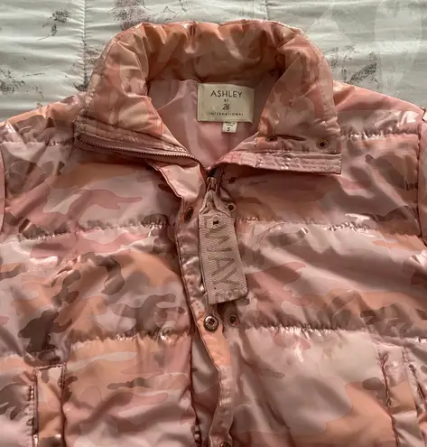 Ashley by 26 International Pink Reflective Full Zip Cropped Puffer Jacket, size S