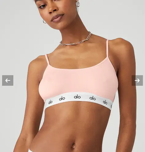 フィットネストップス [Alo Yoga] Icon Cami Bra Alo Yoga Icon Cami Bra - Powder Pink | Editorialist