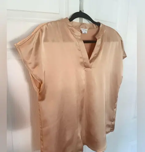 Nicole Miller New York Gold Champagne Satin Blouse Boxy Fit Size Medium