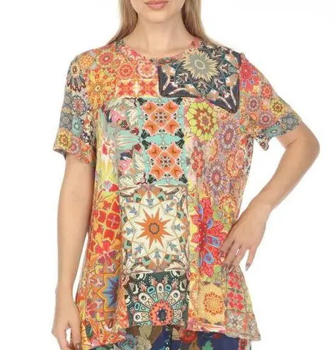 Johnny Was Kaleida Favorite Crew Neck Swing Tee Size medium