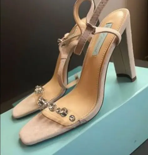 Betsey Johnson  Blue Nude Tan Classy Wedding Heels thumbnail 4