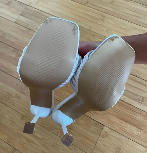 White Stiletto Slip On High Heel Sz 7