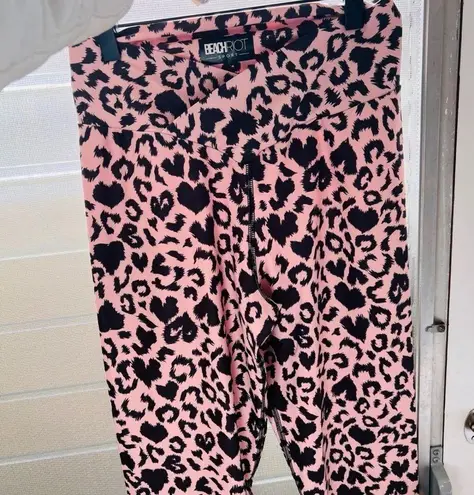 Beach Riot x Revolve Cara leggings