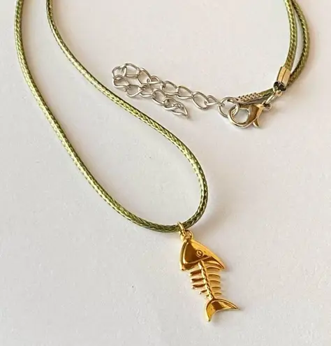 Handmade gold tone stainless steel fish bone boho funky simple necklace🌀🐟🧡
