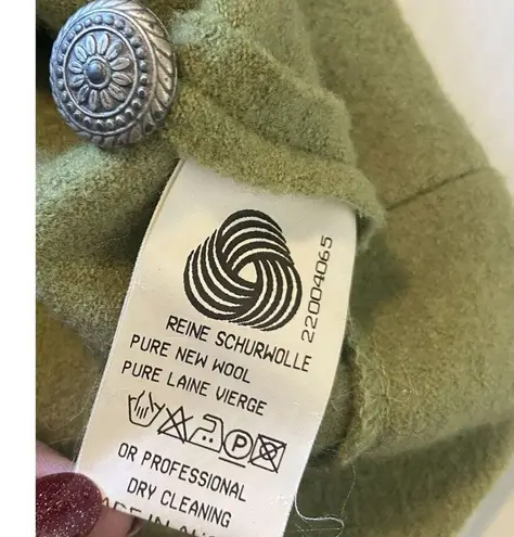 Geiger Wool 2 Piece Green Embroidered Floral Vintage Skirt Jacket Set Size 34