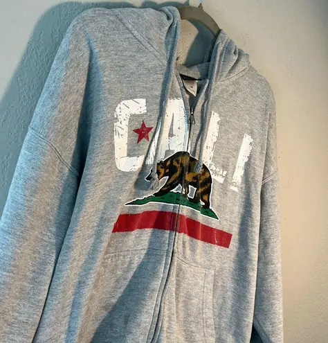 California Republic Gray Zip