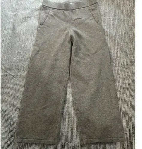 Heartloom pants size medium