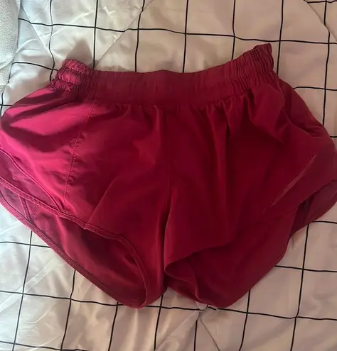 Lululemon Hotty Hot Short 2.5”