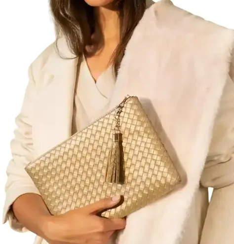 Virginia Wolf Mimi Woven Pouch Metallic Gold Curateur Winter 2022 New w/ Tag $88