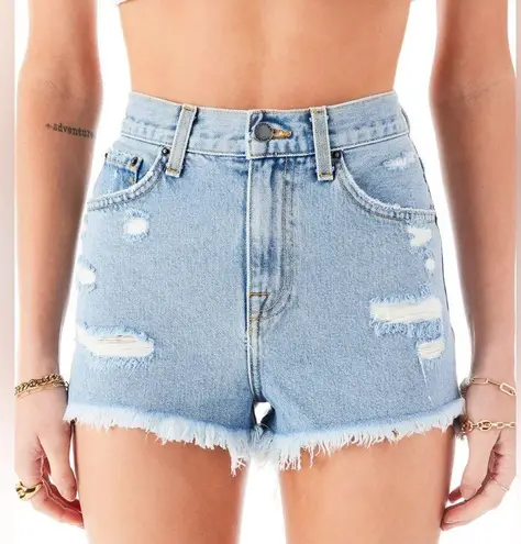 LF New With Tags  Carmar Adamite Rose Embroidered Denim‎ Shorts Size 23