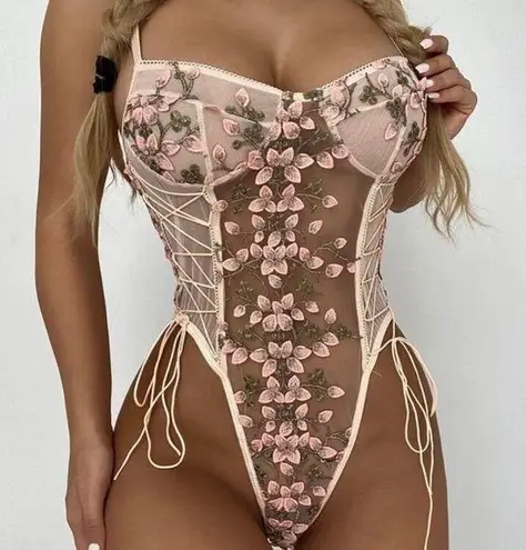 Soft Pink Sheer Garden Lingerie Sz L Size L