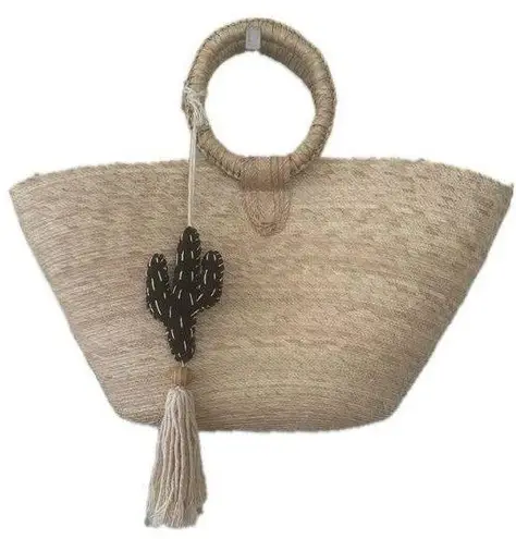 Kenora NWOT Heading to the Market Cactus Charm Woven Straw Tote Shopper Bag