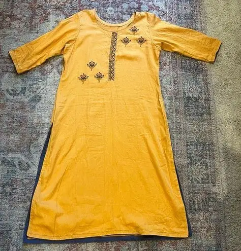 Handmade Embroidered Casual Kurti or Pullover Kimono