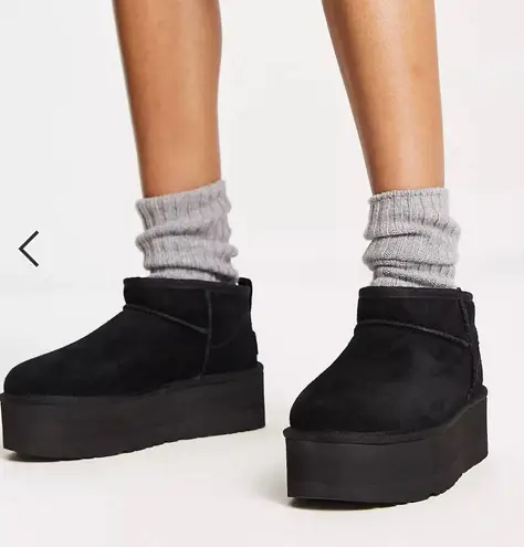 UGG NEW  Classic Ultra Mini Platform BLACK SZ 7  - Image 1
