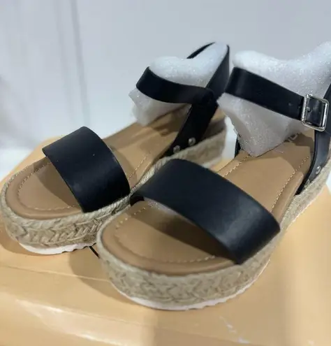 Soda  CLIP ~ Women Open Toe Ankle Strap Platform Espadrille Sandal