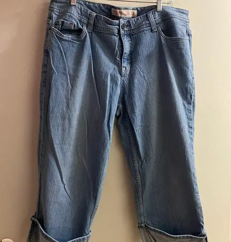 Womens Mossimo Supply Co Light Blue Capri Jeans 18W 18 Cuffed Crop Waist 38”