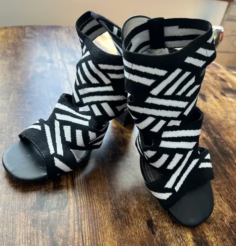 Impo Stretch | ladies Violaine high heeled sandals. Size: 8M.