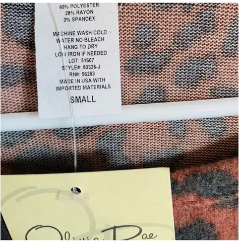 Olivia Rae NWT Leopard Print Sweatshirt Crew Neck Pullover SOFT