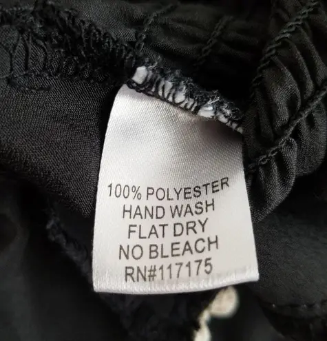 Luna Marina Crochet Trim Flutter Sleeve Top Black