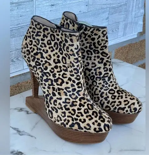 MATIKO Leopard Print Platform Pony Calf Hair
Animal Wedge Ankle Boot 10 Tan