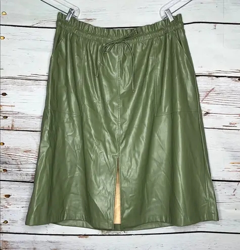 Ava & Viv NWT Size 2X Light Sage Green Faux Leather A-Line Midi Skirt w/ Slit
