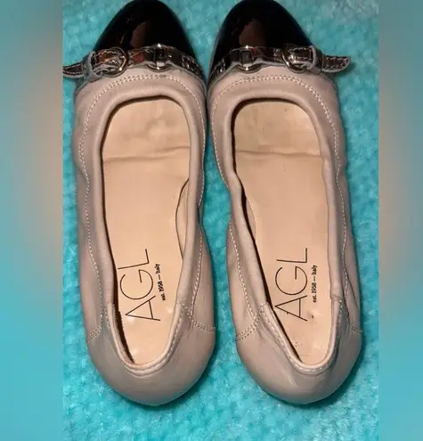 AGL Women's Black and Cream Ballet Flats Gray Size 35 1/2