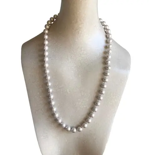 Three Beaded Medium Light Gray Small Pink Avon Marked Mini Ivory Necklace Bundle