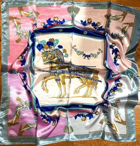 Horse Print Scarf PINK, gray & BLUE EQUESTRIAN PRINT SQUAR SILKy SCARF 35/35 Multiple