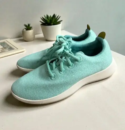 Allbirds Pistachio Mint Green Lace Up Sneakers Size Women's 7