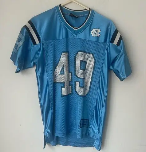 Colosseum North Carolina Tarheels Football Jersey Size YXL or Women’s Small =