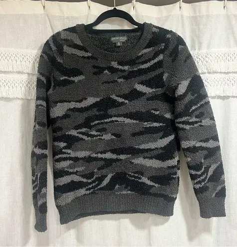 Barefoot Dreams CozyChic Seaside Crewneck Pullover Carbon Camo