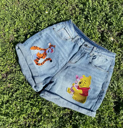 Disney embroidered Winnie the Pooh denim high waist shorts