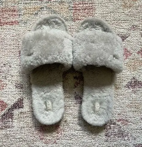 UGG VGUC  Slipper Slides - Image 1