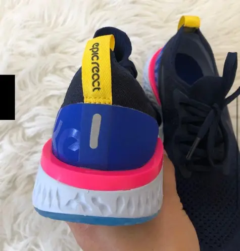 Nike New  navy Epic React Flyknit GS 5Y - Image 5