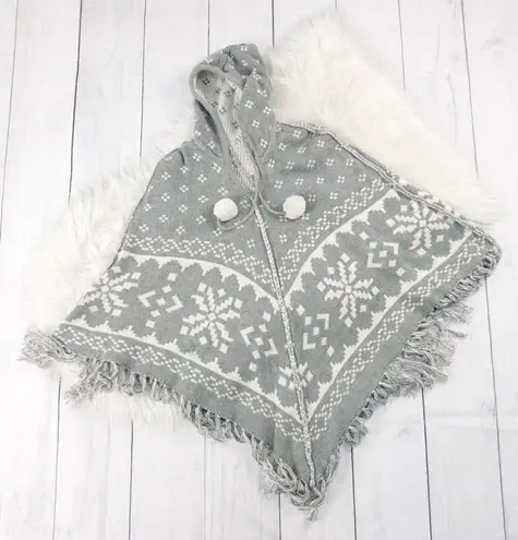 P.J. Salvage Gray Fair Isle Reversible Knit Poncho S/M Asymmetrical Hemline NEW