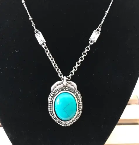 American Eagle AEO Turquoise Stone Necklace Pendant Deco Chain