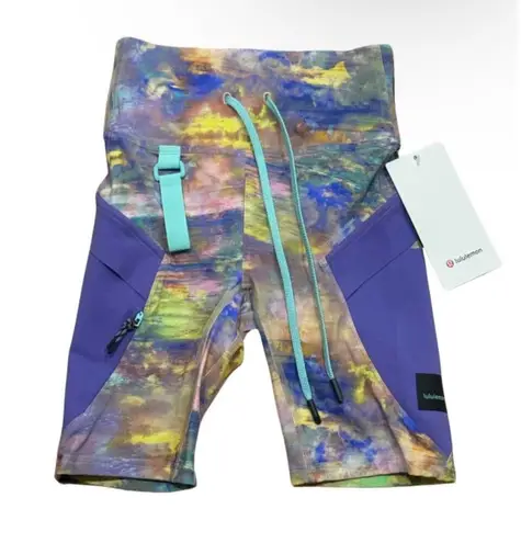 Lululemon Cargo SHR Super High Rise Hiking Short Altered Nature Multi Size 2 NWT Purple