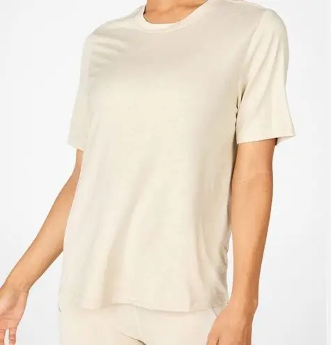 Fabletics  Blake Short Sleeve Long Length Tee in Tapioca Heather Size S