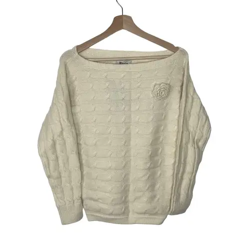 Military Hippie Cream Sweater Flower Pin Small / Medium NWT