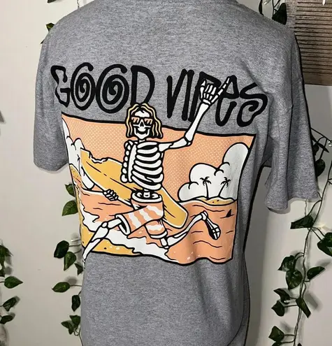 Call Your Mother “Good Vibes” Graphic Tee