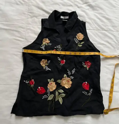90s Black linen embroidered floral sleeveless blouse yellow red roses Size small