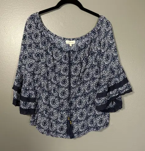 Solitaire Women's Blue Boho Print Peasant Top - Size Large - Tassel Crochet Lace