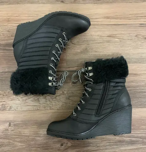 Zigi Soho Black Ames Wedge Boots Size 10