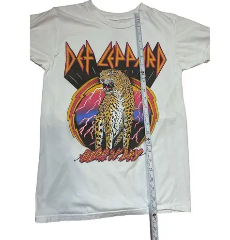 Def Leppard Shirt High n Dry Tee size Small