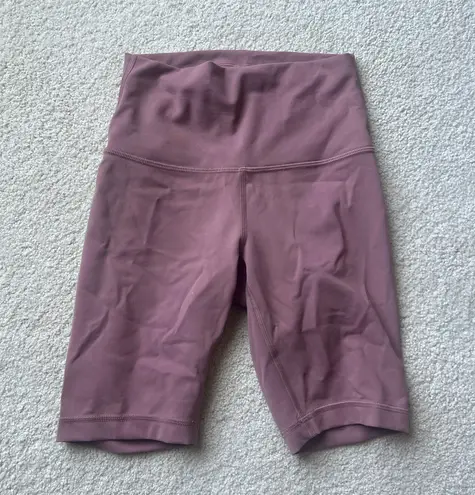 Lululemon Wunder Train High-Rise Short 6”